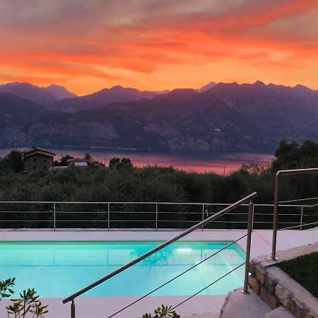 Villa Paier Relais & Pool Малчезине Екстериор снимка